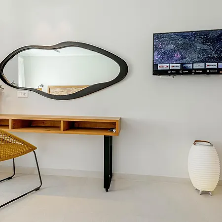 Euphoria Παλαιοκαστρίτσα